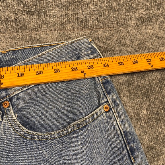 Levis 550 Relaxed Fit Tapered Leg Jeans Mens 48x29 Medium Wash Blue Denim - Picture 4 of 9